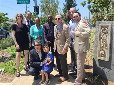 Group celebrating at Culver Blvd Opening Event 2022-06-30