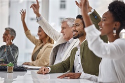 5 people in a meeting - 4 have their hand raised