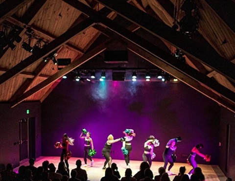 Performers at Wende Museum stage