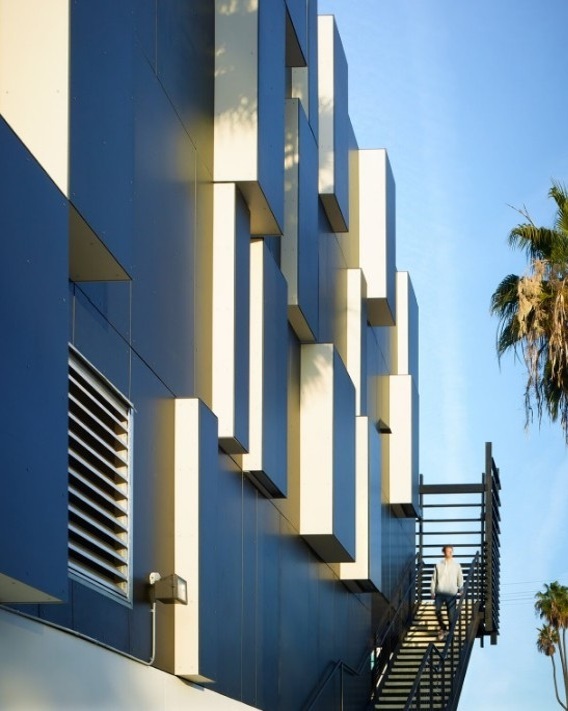 Modaa SPF.a building artwork detail