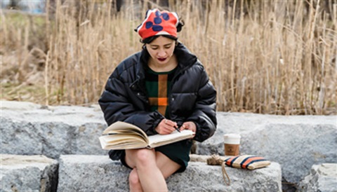HikeandWrite-Stoneview.jpg