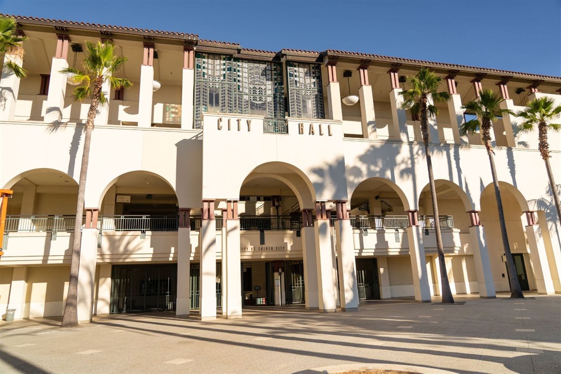 Photo of Culver City City Hall.jpg