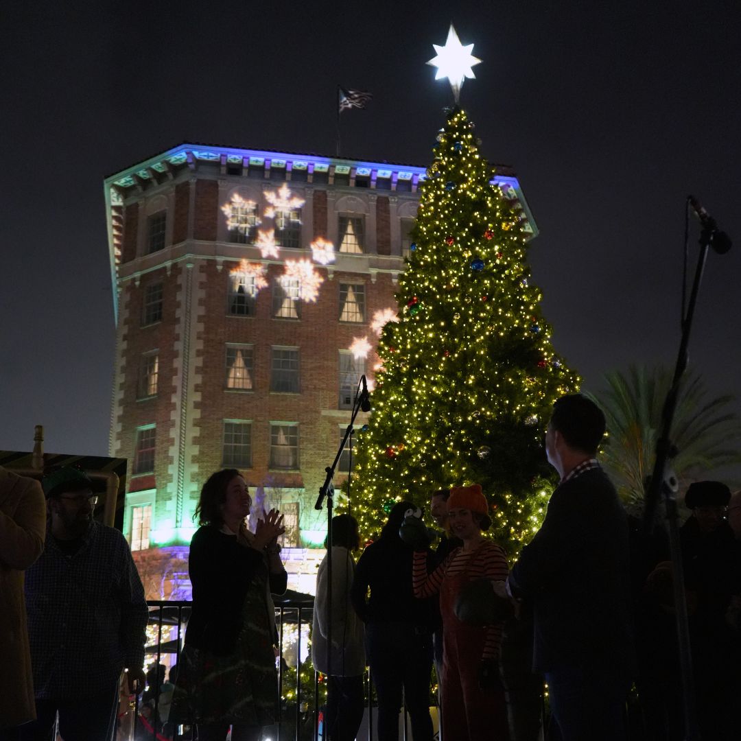 Holiday Tree Lighting Downtown Culver City.jpg