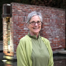 Victoria Marks.jpg