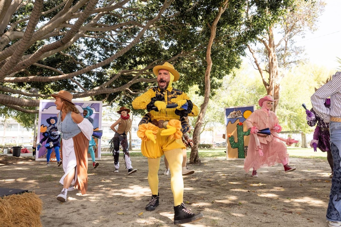 Actors Gang - Roswell Play.jpg