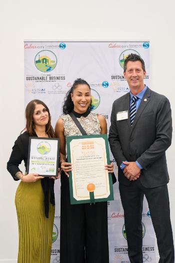 Photograph of Mayor Dan O'Brien presenting Do It Now Fitness Club with 2025 Sustainable Business Certification Award 2025-09-23